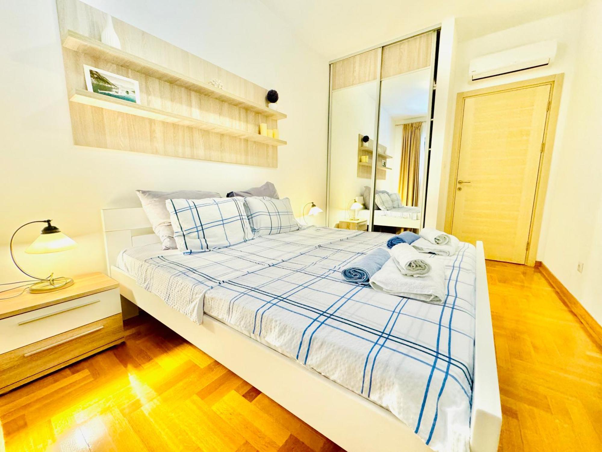 Lavender Bay Apartment C21 Дони-Моринь Экстерьер фото