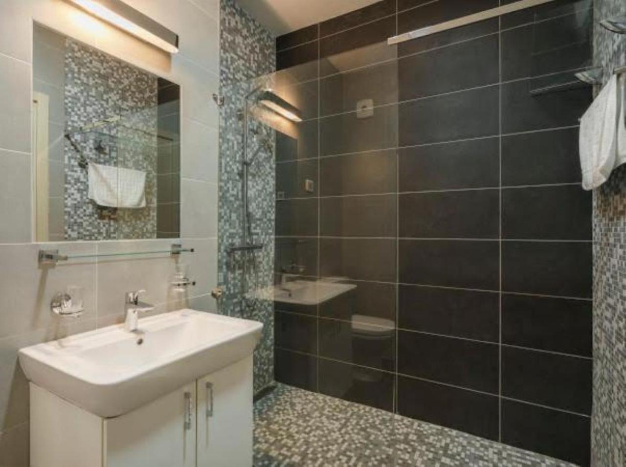 Lavender Bay Apartment C21 Дони-Моринь Экстерьер фото